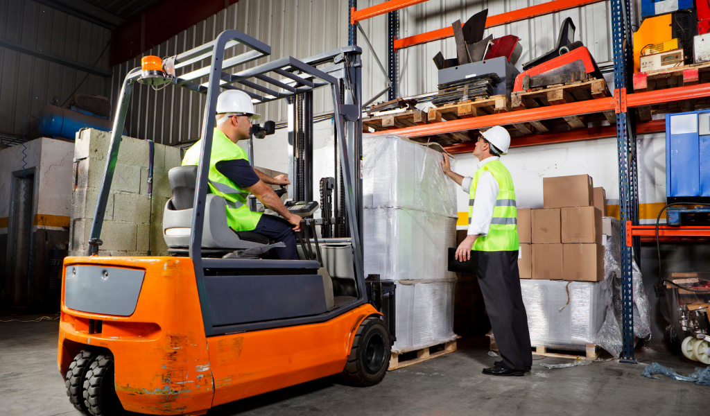 Warehouse storage services - commercial storage solutions for palletized goods